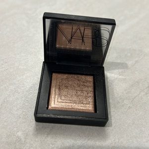 NARS eyeshadow-Himalia